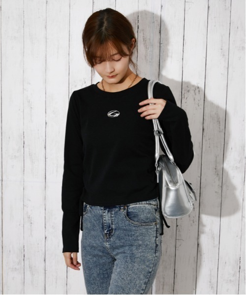 GORGE(ゴージ)の「サイドシャーリングドロスト シリコンロゴトップス|全3色(Tシャツ/カットソー・レディース・杢グレー/ブラック/ボルドー・F)」の8枚目の写真