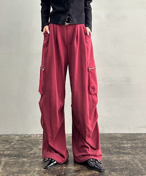 PAGEBOY(ページボーイ)の「ZIPタックカーゴスウェットパンツ【ドローコード付き/シルエット変化可能】(スウェットパンツ・レディース・グレー/ブラック/レッド・FREE)」の20枚目の写真