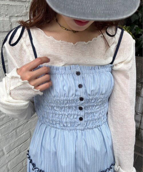 w closet(ダブルクローゼット)の「2WAYシャーリングキャミワンピース(ワンピース・レディース・ブルー/ネイビー・SMALL/MEDIUM)」の7枚目の写真