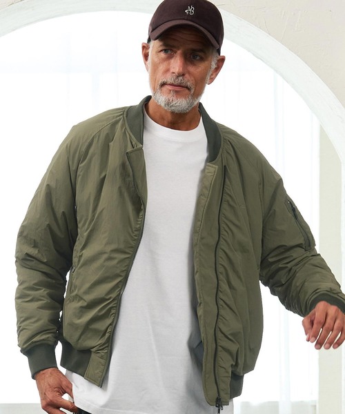 Maison code 13(メゾンコードサーティーン)の「mj11801- Asymmetric Nylon MA1 ナイロンMA-1ジャケット(M26W-07)(MA-1・メンズ・ブラック/カーキ・S/M/L)」の3枚目の写真