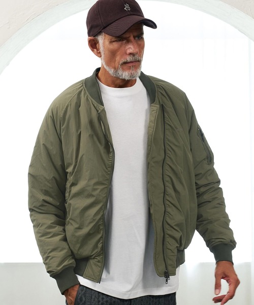 Maison code 13(メゾンコードサーティーン)の「mj11801- Asymmetric Nylon MA1 ナイロンMA-1ジャケット(M26W-07)(MA-1・メンズ・ブラック/カーキ・S/M/L)」の5枚目の写真