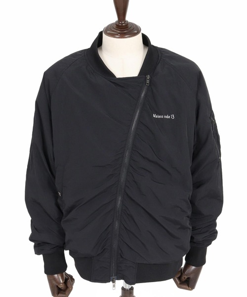 Maison code 13(メゾンコードサーティーン)の「mj11801- Asymmetric Nylon MA1 ナイロンMA-1ジャケット(M26W-07)(MA-1・メンズ・ブラック/カーキ・S/M/L)」の15枚目の写真