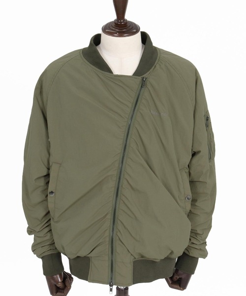 Maison code 13(メゾンコードサーティーン)の「mj11801- Asymmetric Nylon MA1 ナイロンMA-1ジャケット(M26W-07)(MA-1・メンズ・ブラック/カーキ・S/M/L)」の18枚目の写真