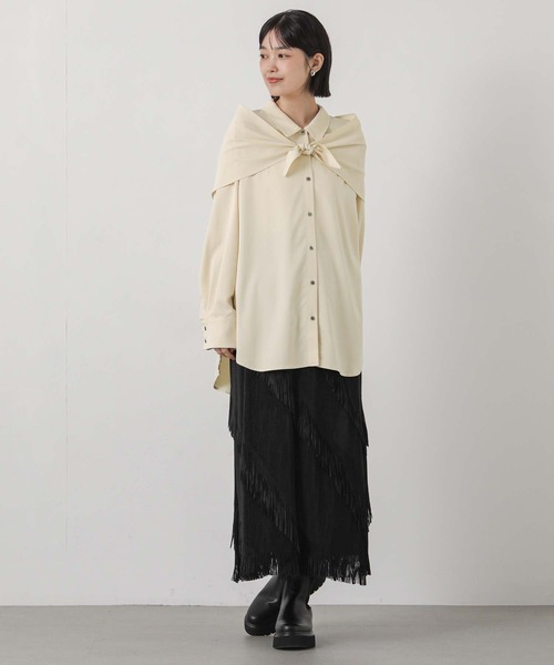 Gready Brilliant(グレディブリリアン)の「スカーフ付きシャツ(シャツ/ブラウス・レディース・キャメル/アイボリー・38)」の7枚目の写真