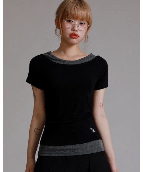 LIKE THE MOST(ライクザモースト)の「シャーリングポイントオフレイヤード半袖Tシャツ_ブラック(Tシャツ/カットソー・レディース・ブラック×グレー・SMALL/MEDIUM/LARGE)」の1枚目の写真