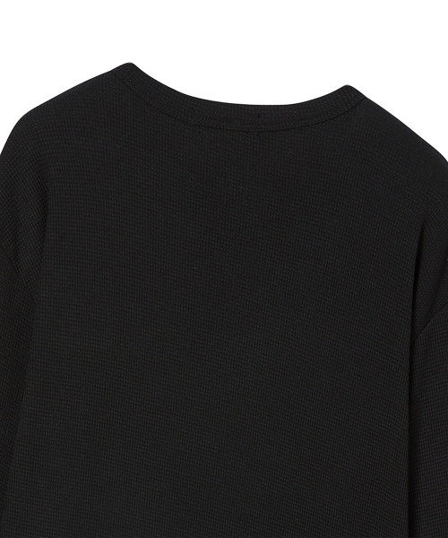 AWESOME STUDIO(オーサムスタジオ)の「ESSENTIALS ワッフル ヘンリーネック クロップド Tシャツ (3COL)(Tシャツ/カットソー・レディース・チャコールグレー/ブラック/ミックスグレー・FREE)」の16枚目の写真