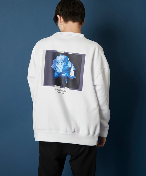 unrelaxing（アンリラクシング）の「裏起毛オーバーサイズプルオーバースウェットトレーナー　ユニセックス（スウェット・メンズ・ブラック/ホワイト/ネイビー/グレー/ベージュ/チャコール/レッド/ワイン/オレンジ/サックスブルー/ライトピンク/パープル/その他1/ブルー系その他2/パープル系その他2/ピンク系その他2/ブラック系その他2/グレー系その他2/ホワイト系その他2/レッド系その他2/オレンジ系その他2/パープル系その他4/ピンク系その他4/レッド系その他4/レッド系その他5/ブラック系その他4/グレー系その他4/ブルー系その他5/オレンジ系その他4/その他3/ホワイト系その他4/グレー系その他/ブラック系その他/ブルー系その他/ベージュ系その他/パープル系その他/ピンク系その他/オレンジ系その他/レッド系その他/ブラック系その他3/グレー系その他3/ブルー系その他3/パープル系その他3/その他2/その他/ホワイト系その他/ピンク系その他3/レッド系その他3/オレンジ系その他3/ホワイト系その他3/ライトグレー/オリーブドラブ/C/ダークブルー/パープル系その他6/レッドパープル/チョコ/グリーン系その他4/グリーン系その他3/オートミール/ブルーグラス/ミックスグレー/ダークオリーブ/ブラウン系その他6/ブルー系その他7/A/ブラック×ピンク/グレー系その他5/B/ブラウン系その他5/ブラウン系その他2/サンドベージュ/ライトグリーン/ヘザーグレー/ミント/タン/クリーム/モカ/ラベンダー/ホワイト×ブルー/ライラック/ベージュ系その他5/トップグレー/レディッシュグレー/ブラウン系その他4/パープル系その他5/グレー×ホワイト/グレー×ピンク/グレー×サックスブルー/White/Black/ウィート/グレイッシュブルー/ブラック×ブルー/グリーン×ピンク/ホワイト×ピンク/アッシュグレー/ダークカーキ/オリーブ/カーキ/アーミー/杢グレー/ライトアッシュグレー/クリアグリーン/エメラルド/ライトベージュ/霜降りグレー/ライトパープル/ブラウン系その他3/ダークグリーン/ベージュ系その他4/ベージュ系その他2/グレー系その他6/レッド系その他7/ベージュ系その他3/レッド系その他6/バイオレット/ブラック×グリーン/ケリー/チャコールグレー×ブラック/ベージュ系その他6/ブラック系その他6/ブラック×レッド/ライトブルーグレー/モスグリーン/プラム/ブラック×ブラック/その他4/ホワイト×ブラック/セージグリーン/グレー系その他7/ホワイト系その他7/ブルーグレー/ブラックミックス/LT.Gray/ブラック系その他5/ベージュ×ブラック/ライム/その他16/その他17/その他18/その他19/ベージュ系6/ベージュ系7/ピンク系9/その他10/その他11/ピンク系3/ピンク系4/ピンク系5/ピンク系6/ピンク系7/ピンク系8/ブルー系6/ブルー系7/ブルー系8/ブルー系9/ピンク系1/ピンク系2/ブルー系/ブルー系1/ブルー系2/ブルー系3/ブルー系4/ブルー系5/ベージュ系5/その他12/その他13/その他14/その他15/ネイビー系9/グレー系9/ベージュ系/ベージュ系1/ベージュ系2/ベージュ系3/ベージュ系4/グレー系3/グレー系4/グレー系5/グレー系6/グレー系7/グレー系8/ライトグレー系7/ライトグレー系8/ライトグレー系9/グレー系/グレー系1/グレー系2/ライトグレー系1/ライトグレー系2/ライトグレー系3/ライトグレー系4/ライトグレー系5/ライトグレー系6/ブラック系5/ブラック系6/ブラック系7/ブラック系8/ブラック系9/ライトグレー系/ホワイト系9/ブラック系/ブラック系1/ブラック系2/ブラック系3/ブラック系4/ホワイト系3/ホワイト系4/ホワイト系5/ホワイト系6/ホワイト系7/ホワイト系8/ネイビー系6/ネイビー系7/ネイビー系8/ホワイト系/ホワイト系1/ホワイト系2/ネイビー系1/ネイビー系2/ネイビー系3/ネイビー系4/ネイビー系5/ライトグリーン系5/ライトグリーン系6/ライトグリーン系7/ライトグリーン系8/ライトグリーン系9/ネイビー系/ベージュ系9/ライトグリーン系/ライトグリーン系1/ライトグリーン系2/ライトグリーン系3/ライトグリーン系4/ベージュ系8・SMALL/MEDIUM/LARGE/X-LARGE/2/3/L size/M size）」の3枚目の写真