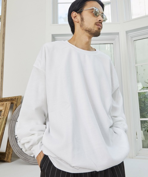 unrelaxing（アンリラクシング）の「裏起毛オーバーサイズプルオーバースウェットトレーナー　ユニセックス（スウェット・メンズ・ブラック/ホワイト/ネイビー/グレー/ベージュ/チャコール/レッド/ワイン/オレンジ/サックスブルー/ライトピンク/パープル/その他1/ブルー系その他2/パープル系その他2/ピンク系その他2/ブラック系その他2/グレー系その他2/ホワイト系その他2/レッド系その他2/オレンジ系その他2/パープル系その他4/ピンク系その他4/レッド系その他4/レッド系その他5/ブラック系その他4/グレー系その他4/ブルー系その他5/オレンジ系その他4/その他3/ホワイト系その他4/グレー系その他/ブラック系その他/ブルー系その他/ベージュ系その他/パープル系その他/ピンク系その他/オレンジ系その他/レッド系その他/ブラック系その他3/グレー系その他3/ブルー系その他3/パープル系その他3/その他2/その他/ホワイト系その他/ピンク系その他3/レッド系その他3/オレンジ系その他3/ホワイト系その他3/ライトグレー/オリーブドラブ/C/ダークブルー/パープル系その他6/レッドパープル/チョコ/グリーン系その他4/グリーン系その他3/オートミール/ブルーグラス/ミックスグレー/ダークオリーブ/ブラウン系その他6/ブルー系その他7/A/ブラック×ピンク/グレー系その他5/B/ブラウン系その他5/ブラウン系その他2/サンドベージュ/ライトグリーン/ヘザーグレー/ミント/タン/クリーム/モカ/ラベンダー/ホワイト×ブルー/ライラック/ベージュ系その他5/トップグレー/レディッシュグレー/ブラウン系その他4/パープル系その他5/グレー×ホワイト/グレー×ピンク/グレー×サックスブルー/White/Black/ウィート/グレイッシュブルー/ブラック×ブルー/グリーン×ピンク/ホワイト×ピンク/アッシュグレー/ダークカーキ/オリーブ/カーキ/アーミー/杢グレー/ライトアッシュグレー/クリアグリーン/エメラルド/ライトベージュ/霜降りグレー/ライトパープル/ブラウン系その他3/ダークグリーン/ベージュ系その他4/ベージュ系その他2/グレー系その他6/レッド系その他7/ベージュ系その他3/レッド系その他6/バイオレット/ブラック×グリーン/ケリー/チャコールグレー×ブラック/ベージュ系その他6/ブラック系その他6/ブラック×レッド/ライトブルーグレー/モスグリーン/プラム/ブラック×ブラック/その他4/ホワイト×ブラック/セージグリーン/グレー系その他7/ホワイト系その他7/ブルーグレー/ブラックミックス/LT.Gray/ブラック系その他5/ベージュ×ブラック/ライム/その他16/その他17/その他18/その他19/ベージュ系6/ベージュ系7/ピンク系9/その他10/その他11/ピンク系3/ピンク系4/ピンク系5/ピンク系6/ピンク系7/ピンク系8/ブルー系6/ブルー系7/ブルー系8/ブルー系9/ピンク系1/ピンク系2/ブルー系/ブルー系1/ブルー系2/ブルー系3/ブルー系4/ブルー系5/ベージュ系5/その他12/その他13/その他14/その他15/ネイビー系9/グレー系9/ベージュ系/ベージュ系1/ベージュ系2/ベージュ系3/ベージュ系4/グレー系3/グレー系4/グレー系5/グレー系6/グレー系7/グレー系8/ライトグレー系7/ライトグレー系8/ライトグレー系9/グレー系/グレー系1/グレー系2/ライトグレー系1/ライトグレー系2/ライトグレー系3/ライトグレー系4/ライトグレー系5/ライトグレー系6/ブラック系5/ブラック系6/ブラック系7/ブラック系8/ブラック系9/ライトグレー系/ホワイト系9/ブラック系/ブラック系1/ブラック系2/ブラック系3/ブラック系4/ホワイト系3/ホワイト系4/ホワイト系5/ホワイト系6/ホワイト系7/ホワイト系8/ネイビー系6/ネイビー系7/ネイビー系8/ホワイト系/ホワイト系1/ホワイト系2/ネイビー系1/ネイビー系2/ネイビー系3/ネイビー系4/ネイビー系5/ライトグリーン系5/ライトグリーン系6/ライトグリーン系7/ライトグリーン系8/ライトグリーン系9/ネイビー系/ベージュ系9/ライトグリーン系/ライトグリーン系1/ライトグリーン系2/ライトグリーン系3/ライトグリーン系4/ベージュ系8・SMALL/MEDIUM/LARGE/X-LARGE/2/3/L size/M size）」の2枚目の写真