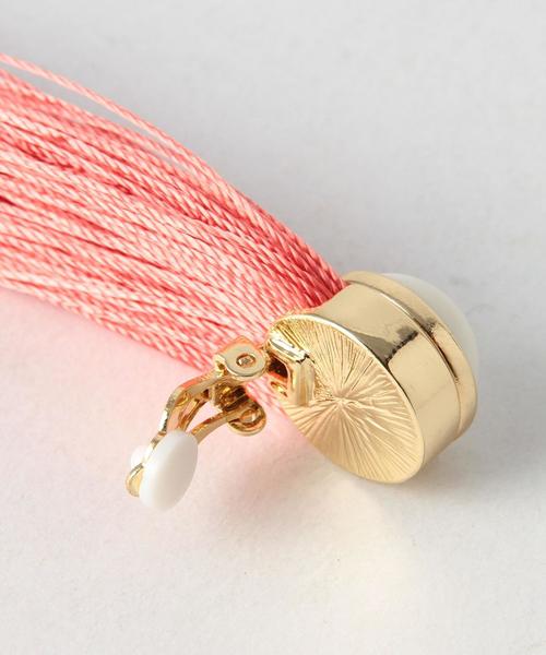 Another Edition（アナザーエディション）の「ビッグフリンジイヤリング/AEBFC Big FRNG ER（イヤリング・レディース・レッド/ライム・FREE）」の4枚目の写真