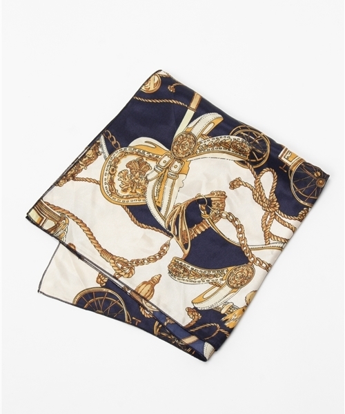 WEGO(ウィゴー)の「WEGO/チェーンガラスカーフ(バンダナ/スカーフ・レディース・ネイビー/ベージュ/レッド・FREE)」の3枚目の写真