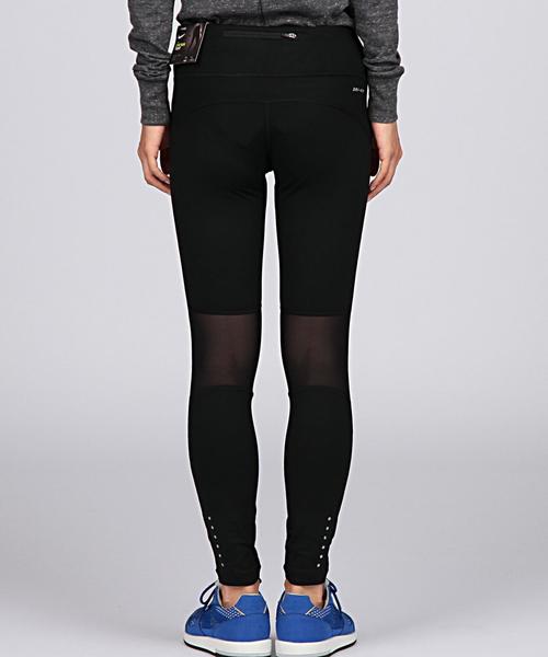 NIKE(ナイキ)の「NIKE(ナイキ) ウィメンズ DRI-FITエピックランタイツ(その他パンツ・レディース・ブラック・SMALL/MEDIUM/LARGE)」の9枚目の写真