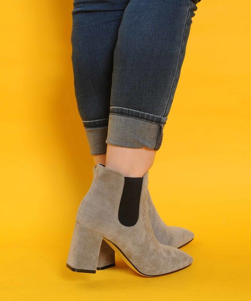 PLAIN CLOTHING（プレーンクロージング）の「サイドゴアブーティー【SELECTED FOR PLAIN CLOTHING】　（ブーツ・レディース・ベージュ/グレー/ブラック・39/37/36/35/38）」の21枚目の写真