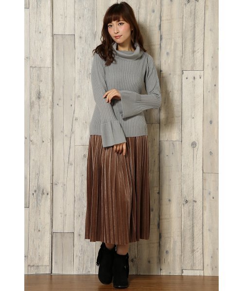 VENCEEXCHANGE（ヴァンスエクスチェンジ）の「袖フレアオフタートルＰＯ（ニット/セーター・レディース・ブラック/グレー・MEDIUM）」の12枚目の写真