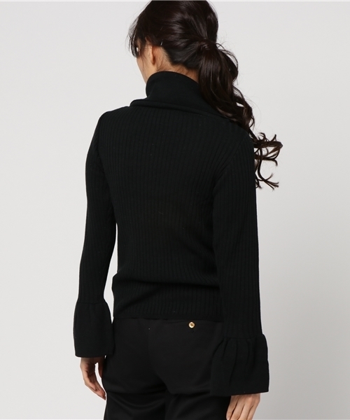 VENCEEXCHANGE（ヴァンスエクスチェンジ）の「袖フレアオフタートルＰＯ（ニット/セーター・レディース・ブラック/グレー・MEDIUM）」の5枚目の写真