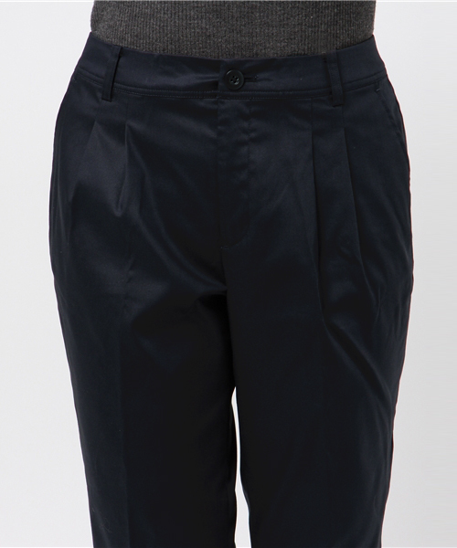 McGREGOR(マックレガー)の「ツイルクロップドタックパンツ(その他パンツ・レディース・グレー系その他/サンドベージュ/ネイビー・L/M)」の10枚目の写真