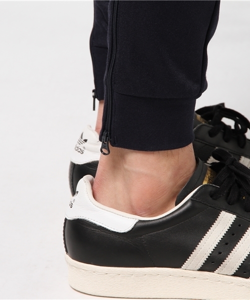 adidas（アディダス）の「【adicolor】オリジナルス パンツ[CHALLENGER 84 TRACK PANTS]（その他パンツ・メンズ・ブルー/ブラック×ホワイト・XX-LARGE/MEDIUM/LARGE/X-LARGE/X-SMALL/SMALL）」の9枚目の写真