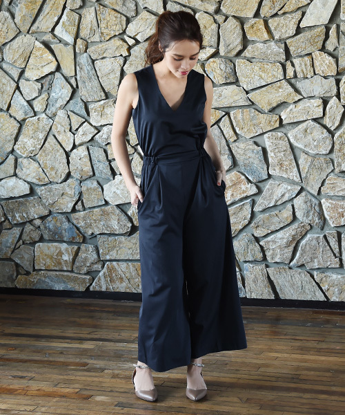 Luz Llena (philter)(ラズレナ フィルター)の「ワイドパンツサロペット(つなぎ/オールインワン・レディース・ブラック/グレイッシュベージュ/ネイビー・MEDIUM)」の3枚目の写真