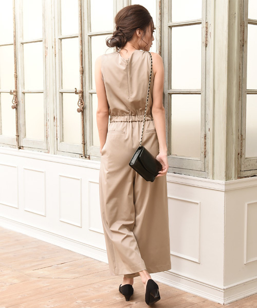 Luz Llena (philter)(ラズレナ フィルター)の「ワイドパンツサロペット(つなぎ/オールインワン・レディース・ブラック/グレイッシュベージュ/ネイビー・MEDIUM)」の11枚目の写真