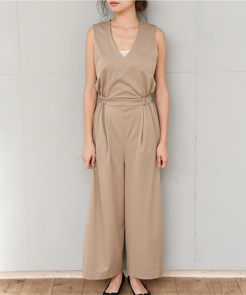 Luz Llena (philter)(ラズレナ フィルター)の「ワイドパンツサロペット(つなぎ/オールインワン・レディース・ブラック/グレイッシュベージュ/ネイビー・MEDIUM)」の13枚目の写真