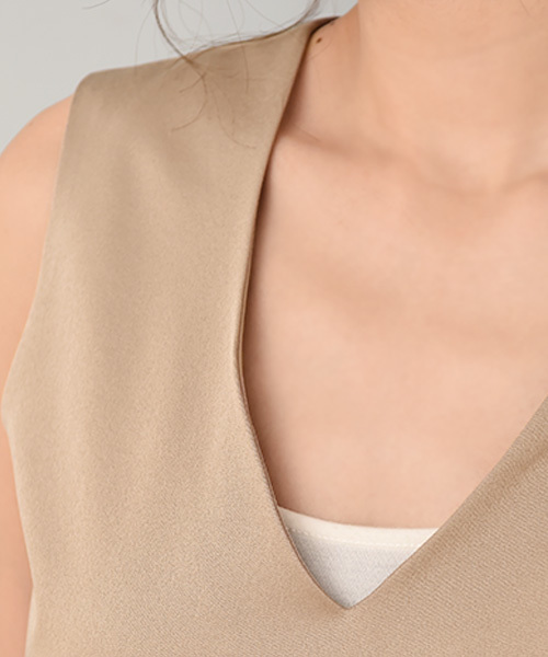 Luz Llena (philter)(ラズレナ フィルター)の「ワイドパンツサロペット(つなぎ/オールインワン・レディース・ブラック/グレイッシュベージュ/ネイビー・MEDIUM)」の6枚目の写真