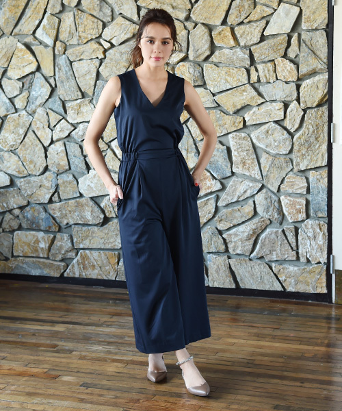 Luz Llena (philter)(ラズレナ フィルター)の「ワイドパンツサロペット(つなぎ/オールインワン・レディース・ブラック/グレイッシュベージュ/ネイビー・MEDIUM)」の14枚目の写真