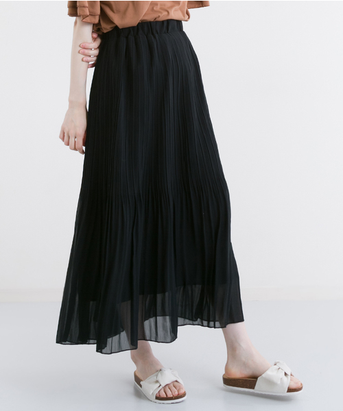 MERLOT（メルロー）の「シフォンプリーツスカート1038（スカート・レディース・オフホワイト/グレー/ブラック/レッド/ブル－グレ－/モカ/イエロー/チェリーピンク・FREE）」の3枚目の写真