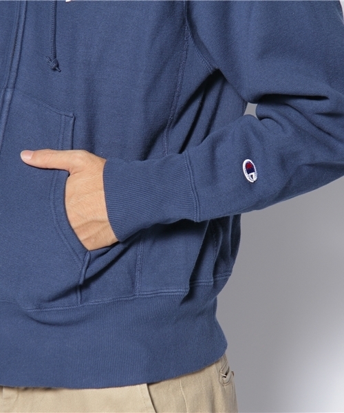 XLARGE（エクストララージ）の「XLARGE × Champion REVERSE WEAVE ZIP HOODIE（パーカー・メンズ・ブラック/アッシュグレー/バーガンディー/ネイビー・MEDIUM/LARGE/X-LARGE）」の11枚目の写真