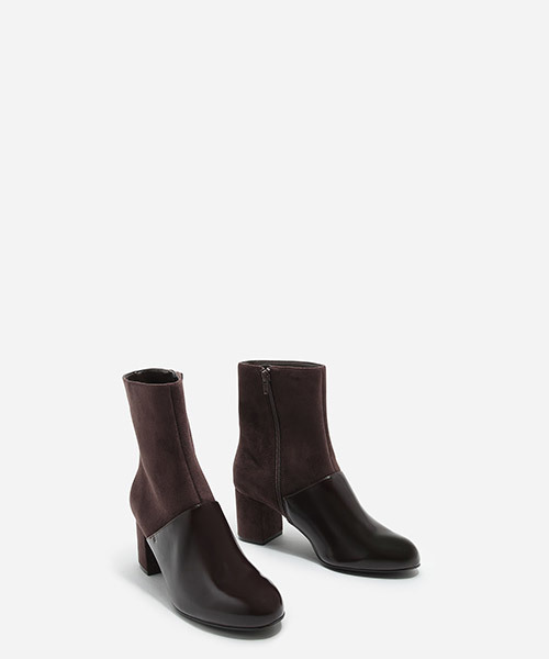 CHARLES & KEITH(チャールズ & キース)の「コントラストパネルブーツ / CONTRAST PANEL BOOTS(ブーツ・レディース・ブラウン/ネイビー/ブラック・23.5cm/23cm/24cm)」の13枚目の写真