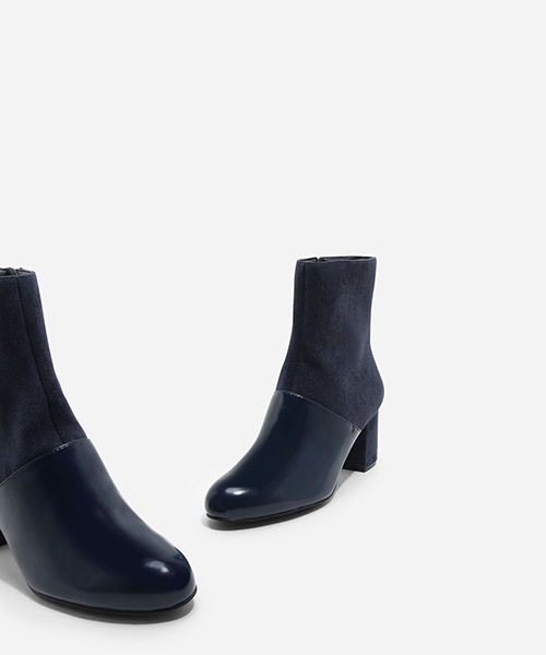 CHARLES & KEITH(チャールズ & キース)の「コントラストパネルブーツ / CONTRAST PANEL BOOTS(ブーツ・レディース・ブラウン/ネイビー/ブラック・23.5cm/23cm/24cm)」の7枚目の写真