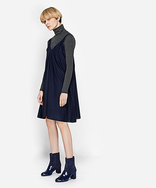 CHARLES & KEITH(チャールズ & キース)の「コントラストパネルブーツ / CONTRAST PANEL BOOTS(ブーツ・レディース・ブラウン/ネイビー/ブラック・23.5cm/23cm/24cm)」の4枚目の写真