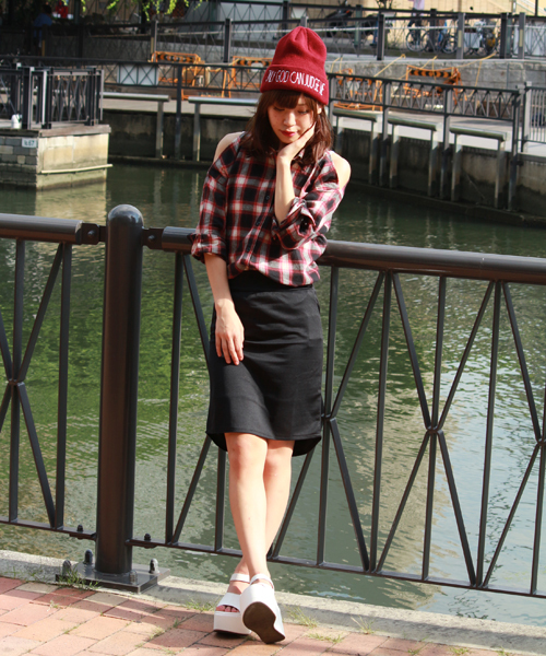 WEGO(ウィゴー)の「WEGO/オープンショルダーチェックシャツ(シャツ/ブラウス・レディース・ブラック/レッド・FREE)」の11枚目の写真