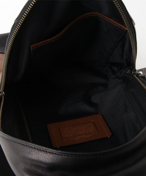 【タグ付✨】COACH コーチ レザー マンハッタン リビングトン バックパック 男性でも欲しいCOACH(コーチ)。マンハッタンレザーバックパック