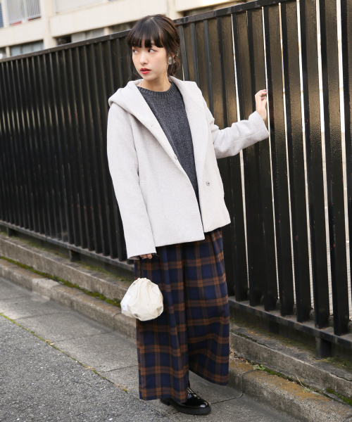 LOWRYS FARM（ローリーズファーム）の「キンチャクポーチ　821210（ポーチ・レディース・ブラック/カーキ/ピンク/ブルー/アイボリー・FREE）」の14枚目の写真