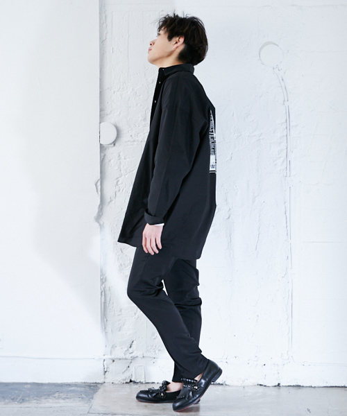 kutir（クティール）の「バックプリントビッグシャツ（シャツ/ブラウス・メンズ・ブラック/ホワイト・MEDIUM/LARGE）」の19枚目の写真