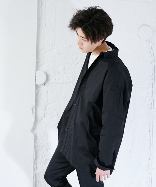 kutir（クティール）の「バックプリントビッグシャツ（シャツ/ブラウス・メンズ・ブラック/ホワイト・MEDIUM/LARGE）」の20枚目の写真