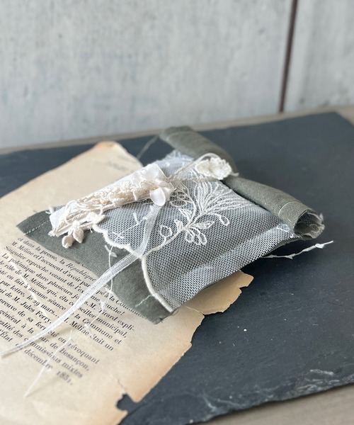 m.soeur（エムスール）の「スズランレースのギフト袋（小）（ラッピングキット・レディース・ホワイト/ダークグリーン・FREE）」の10枚目の写真