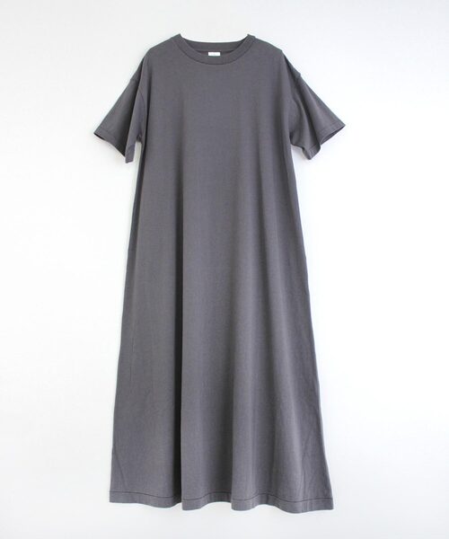 RNA-N（アールエヌエーエヌ）の「M1184 Aラインロングワンピース（ワンピース・レディース・スミクロ/ベージュ/グレー/ホワイト・MEDIUM）」の2枚目の写真