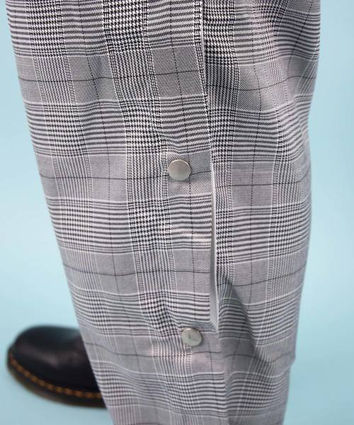 ８(eight)（エイト）の「チェック バスケットパンツ ワイドパンツ（チノパンツ・メンズ・ブラウン/グレー・M/L）」の21枚目の写真