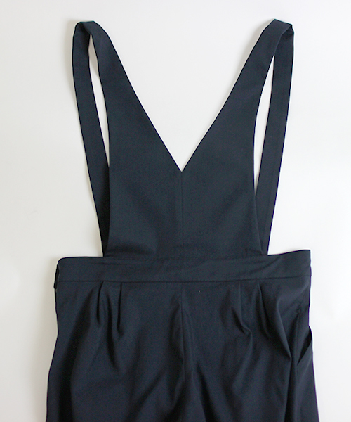 ELFORBR（エルフォーブル）の「テンセルサスペンダータックパンツ（その他パンツ・レディース・ネイビー/インディゴブルー/ブラック・38/36）」の7枚目の写真