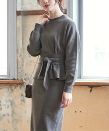 UR'S | ﾘﾎﾞﾝ付ﾆｯﾄ×ﾀｲﾄｽｶｰﾄｾｯﾄｱｯﾌﾟ(アンサンブル)