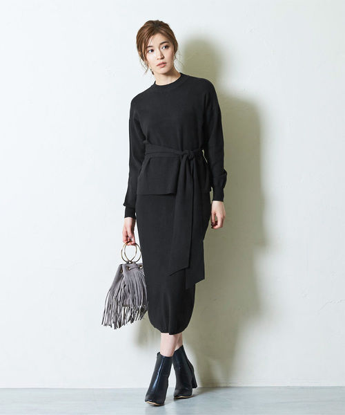 UR'S（ユアーズ）の「ﾘﾎﾞﾝ付ﾆｯﾄ×ﾀｲﾄｽｶｰﾄｾｯﾄｱｯﾌﾟ（アンサンブル・レディース・ブラウン/ブラック/ライトベージュ/チャコール/ネイビー・S/M/L）」の3枚目の写真