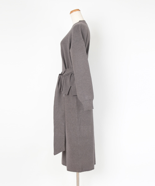 UR'S（ユアーズ）の「ﾘﾎﾞﾝ付ﾆｯﾄ×ﾀｲﾄｽｶｰﾄｾｯﾄｱｯﾌﾟ（アンサンブル・レディース・ブラウン/ブラック/ライトベージュ/チャコール/ネイビー・S/M/L）」の20枚目の写真