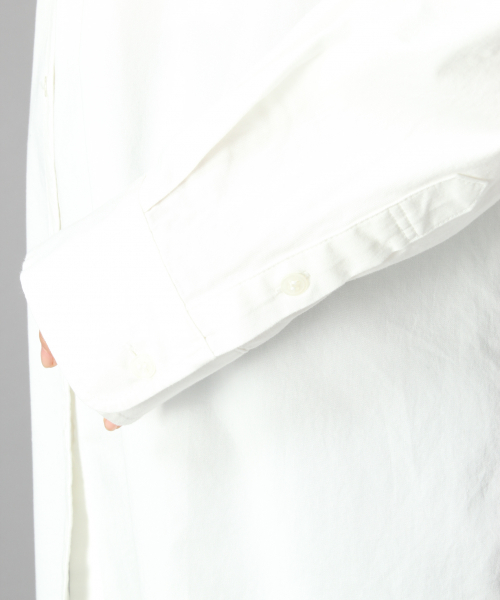 LOWRYS FARM（ローリーズファーム）の「スタンドチュニックシャツ　847992（シャツ/ブラウス・レディース・ブラック/ベージュ/オフホワイト・FREE）」の11枚目の写真