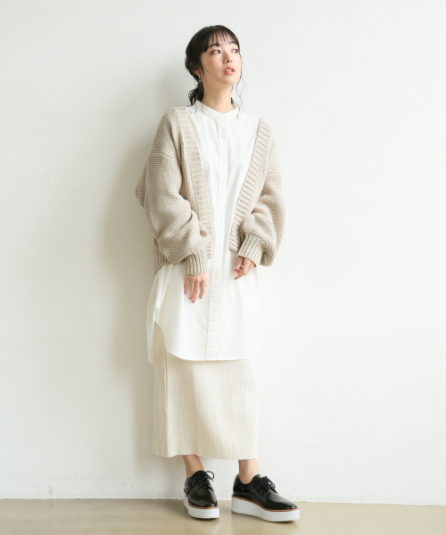 LOWRYS FARM（ローリーズファーム）の「スタンドチュニックシャツ　847992（シャツ/ブラウス・レディース・ブラック/ベージュ/オフホワイト・FREE）」の17枚目の写真