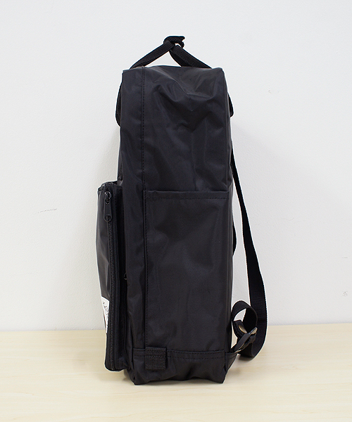 CIAOPANIC（チャオパニック）の「【The Sun And Classic/TSAC】BOX 2WAY DAY PACK（バックパック/リュック・レディース・ブラック/グレー/ブルー/イエロー/ネイビー/ベージュ/グリーン/パープル/ピンク/ベージュ系その他/グリーン系その他/ブルー系その他/イエロー系その他/レッド系その他・FREE）」の16枚目の写真