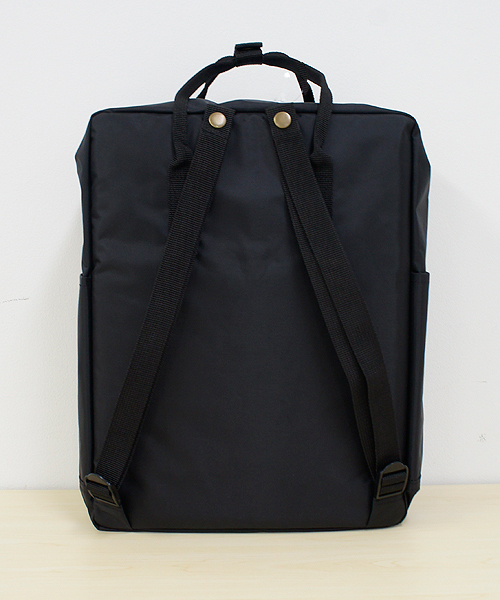 CIAOPANIC（チャオパニック）の「【The Sun And Classic/TSAC】BOX 2WAY DAY PACK（バックパック/リュック・レディース・ブラック/グレー/ブルー/イエロー/ネイビー/ベージュ/グリーン/パープル/ピンク/ベージュ系その他/グリーン系その他/ブルー系その他/イエロー系その他/レッド系その他・FREE）」の17枚目の写真