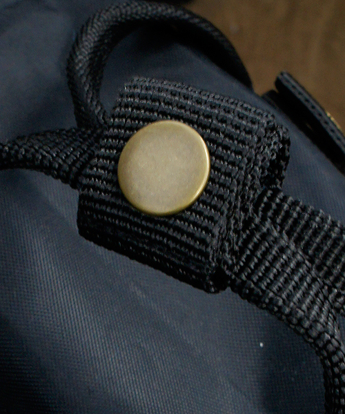 CIAOPANIC（チャオパニック）の「【The Sun And Classic/TSAC】BOX 2WAY DAY PACK（バックパック/リュック・レディース・ブラック/グレー/ブルー/イエロー/ネイビー/ベージュ/グリーン/パープル/ピンク/ベージュ系その他/グリーン系その他/ブルー系その他/イエロー系その他/レッド系その他・FREE）」の22枚目の写真