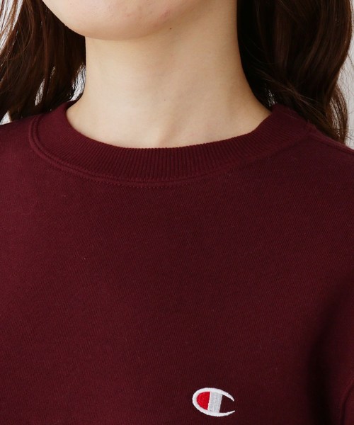 Champion(チャンピオン)の「Champion ワッペンロゴクルーネックプルオーバー(スウェット・レディース・ナチュラル/ボルドー・02)」の10枚目の写真