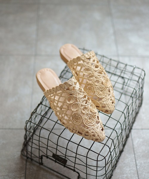 SESTO（セスト）の「ストローレース編みのスリッパフラットサンダル（サンダル・レディース・ベージュ/ブラック/ホワイト・3L/S/M/LL/L）」の11枚目の写真