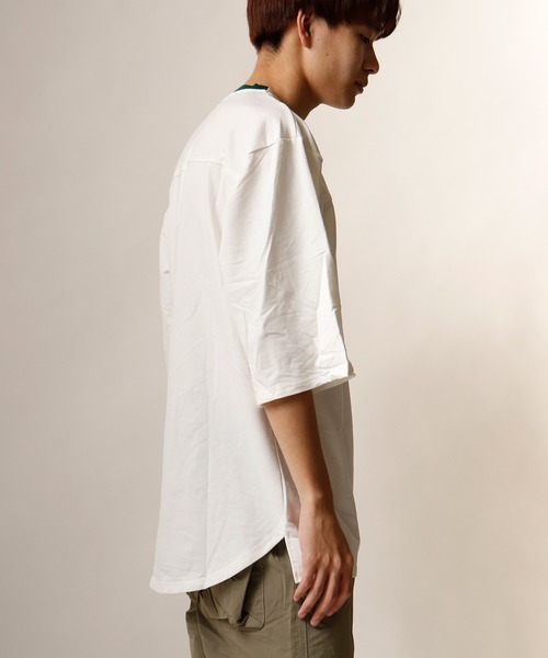 Growth by in the attic（グロウスバイインジアティック）の「【Growth by In the attic】ZIPビックポケット付き オーバーサイズ半袖Tシャツ（Tシャツ/カットソー・メンズ・ネイビー/ホワイト・M/L）」の13枚目の写真